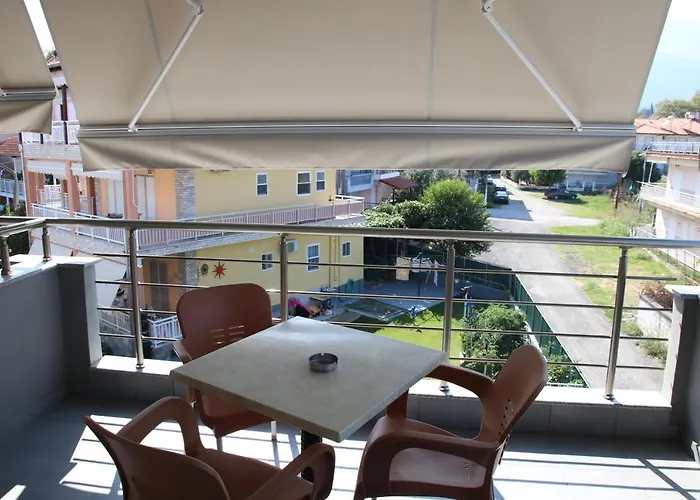 Daire Klepsidra Leptokarya (Pieria)