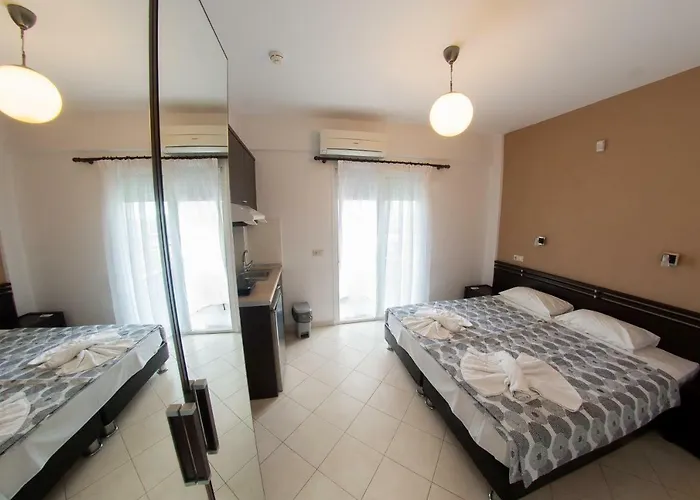 Daire Klepsidra Leptokarya (Pieria)